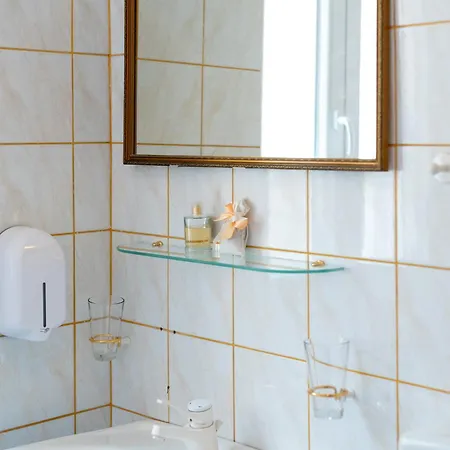 Apartment Square View-heritage *