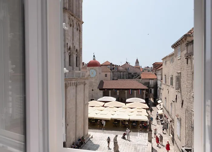 Lejlighed Square View-heritage Trogir