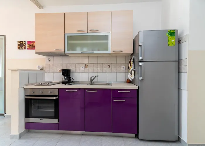 Square View-heritage *