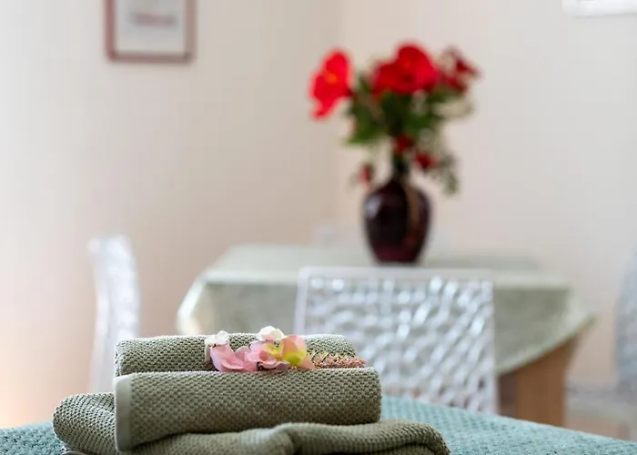 Square View-heritage Apartman Trogir