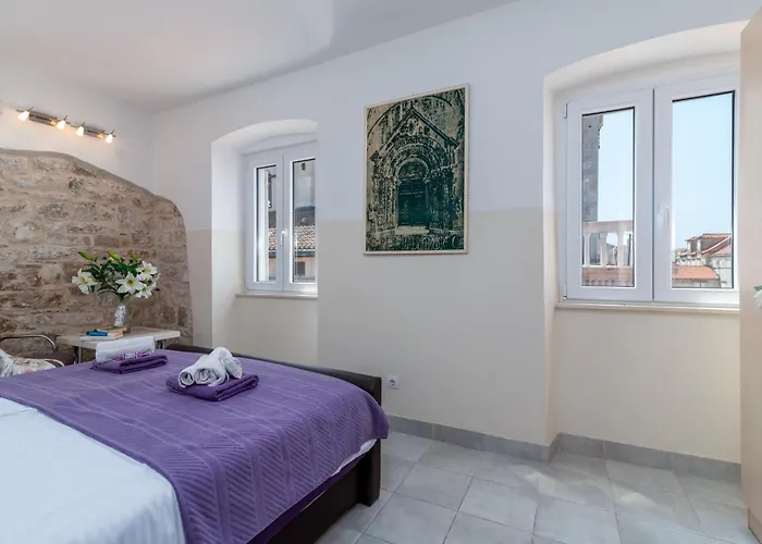 Square View-heritage Trogir