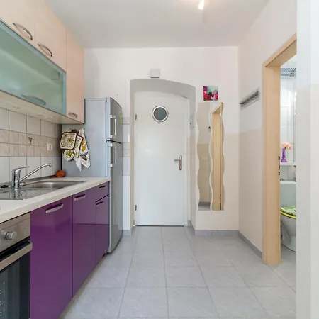 Square View-heritage * Trogir