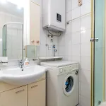 Square View-heritage Apartment *