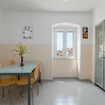 Apartment Square View-heritage