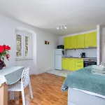 Square View-heritage Apartment Trogir