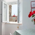 Square View-heritage Apartment Trogir